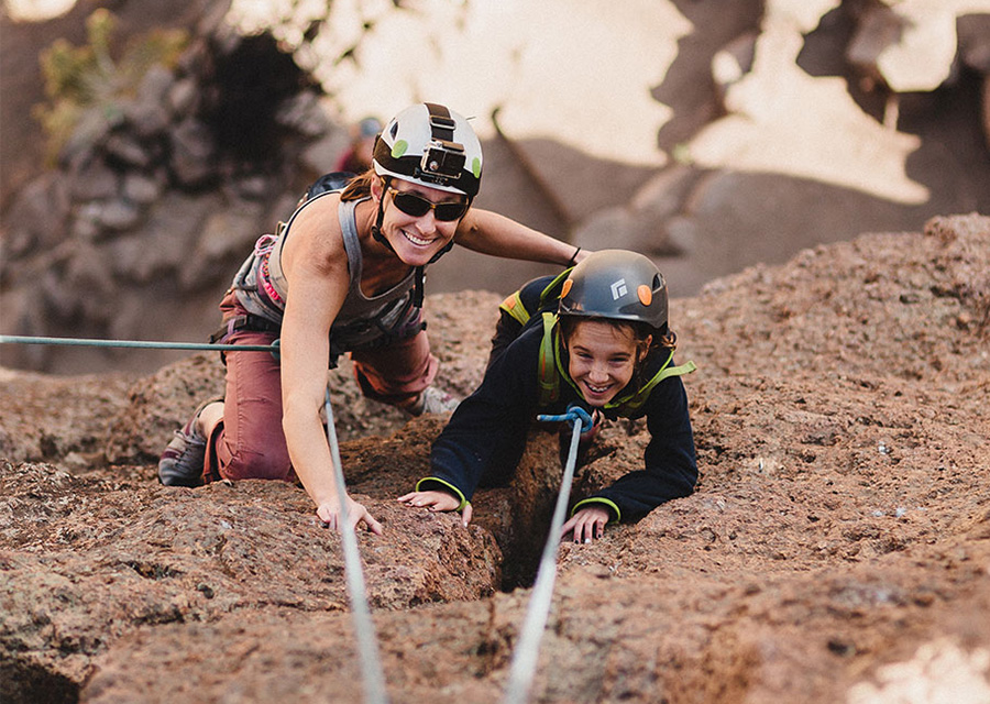 youth and volunteer rock climbing at Smith Rock State Park